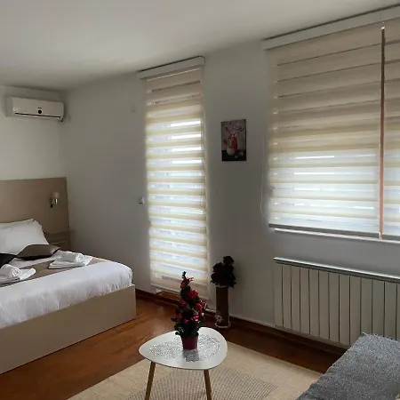 Imperia 아파트 Vrnjačka Banja